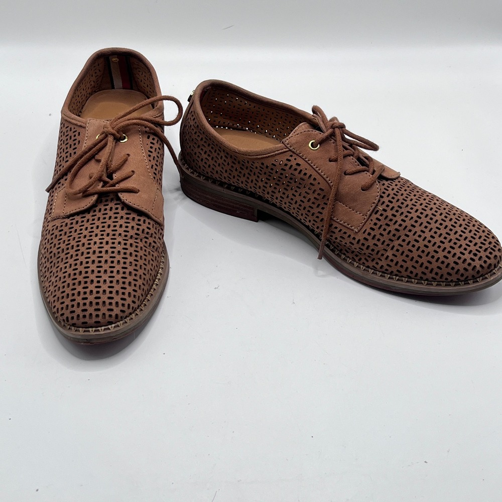 Tommy Hilfiger Raenay Tan Brown Perforated Leather Lace Up Oxford Flats Size 8M